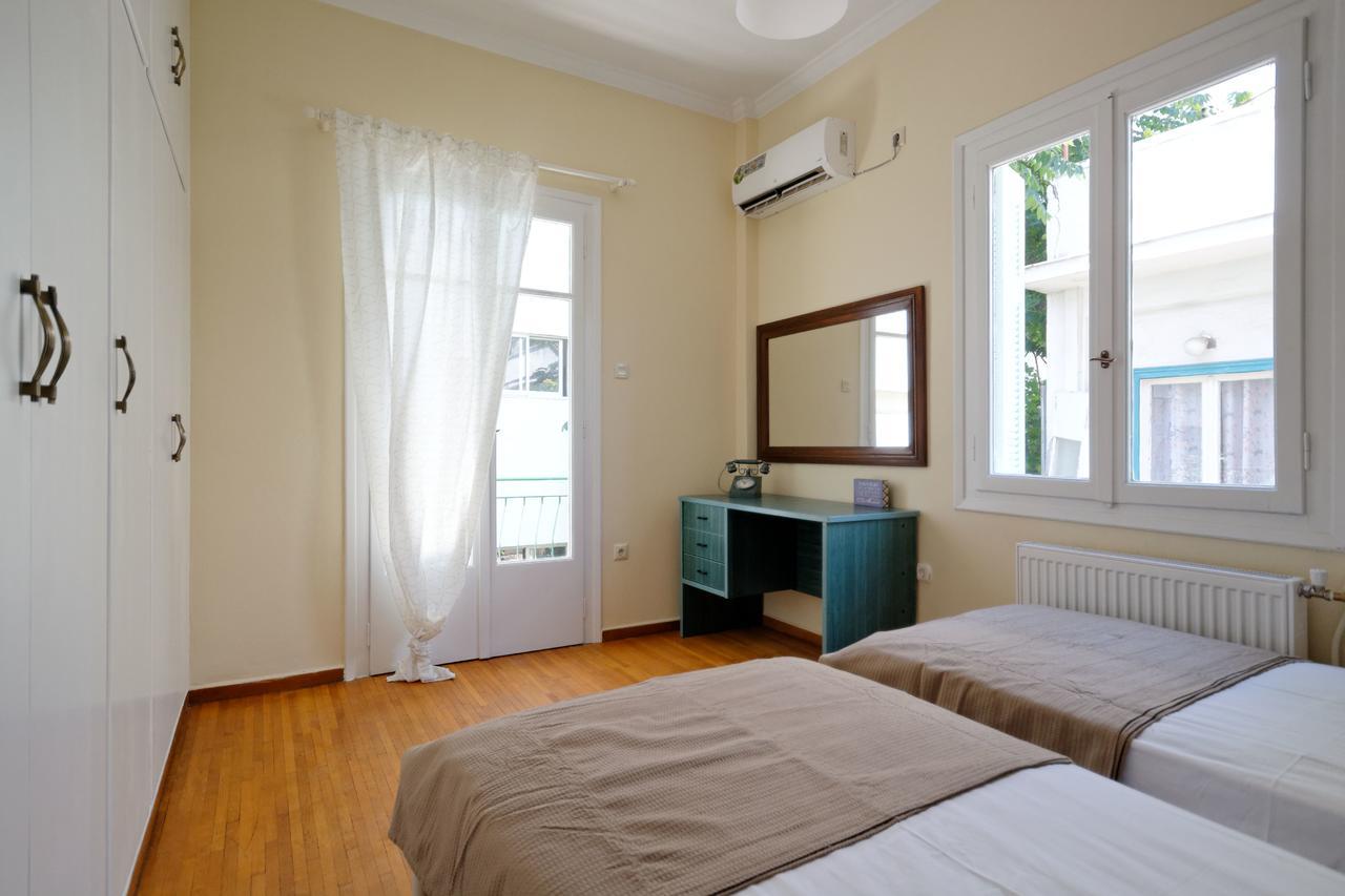 Kosta'S Cottage House Atenas Exterior foto