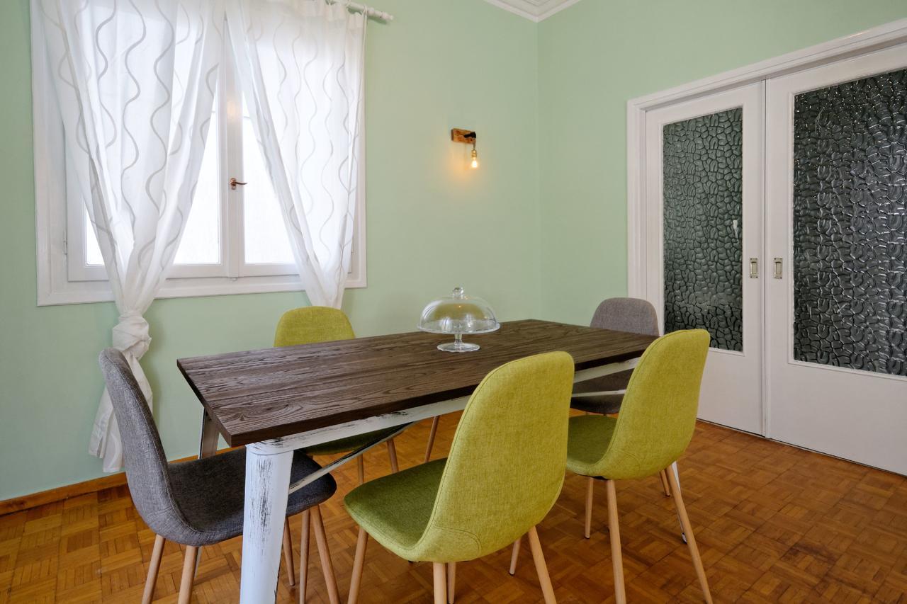 Kosta'S Cottage House Atenas Exterior foto