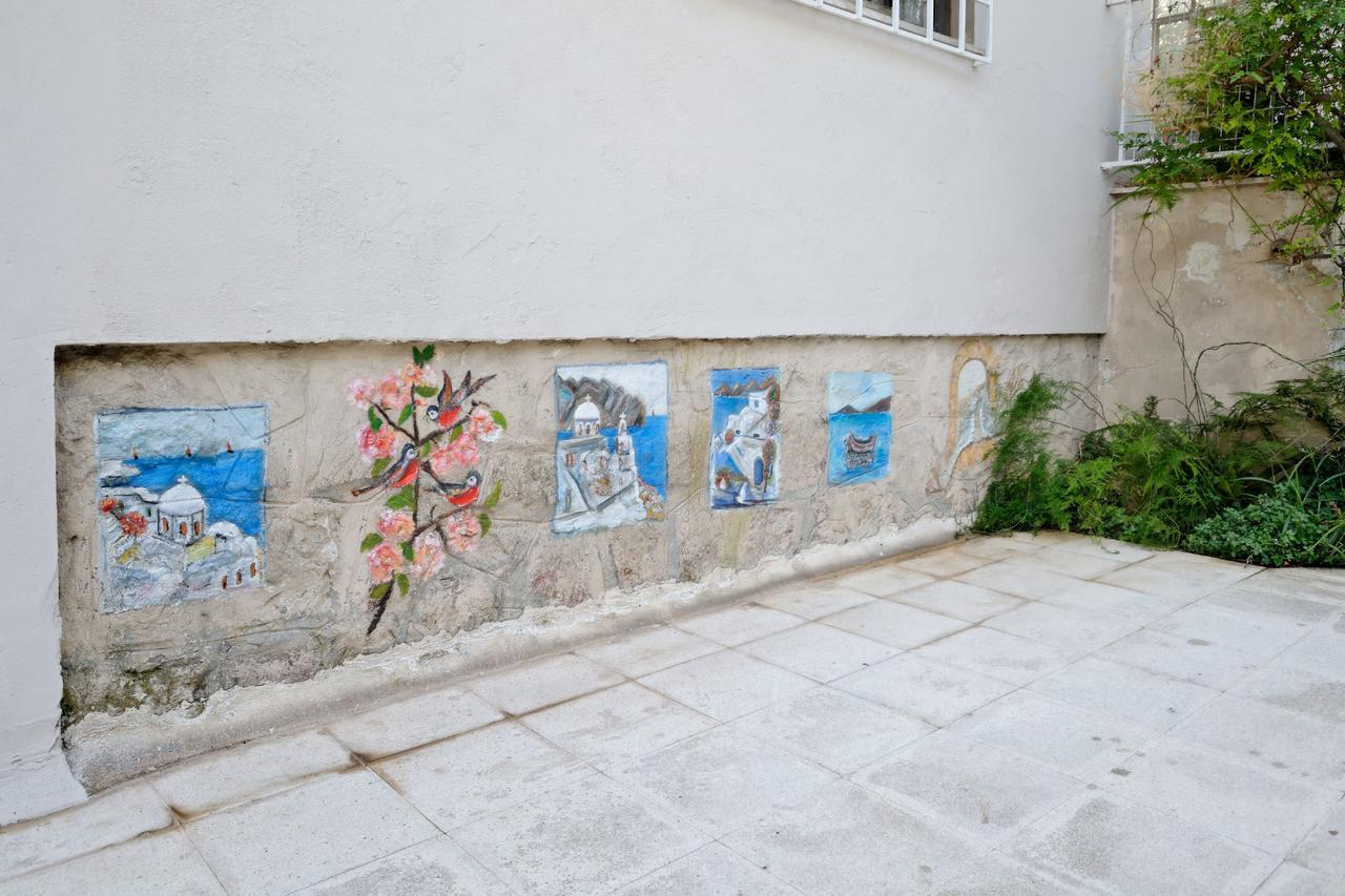 Kosta'S Cottage House Atenas Exterior foto