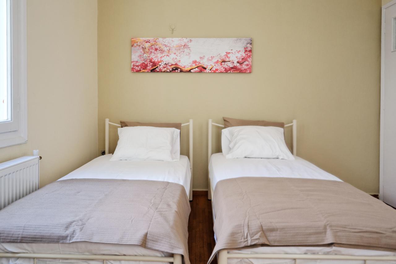 Kosta'S Cottage House Atenas Exterior foto