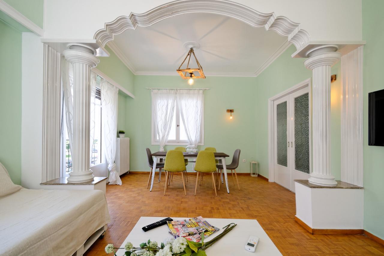 Kosta'S Cottage House Atenas Exterior foto